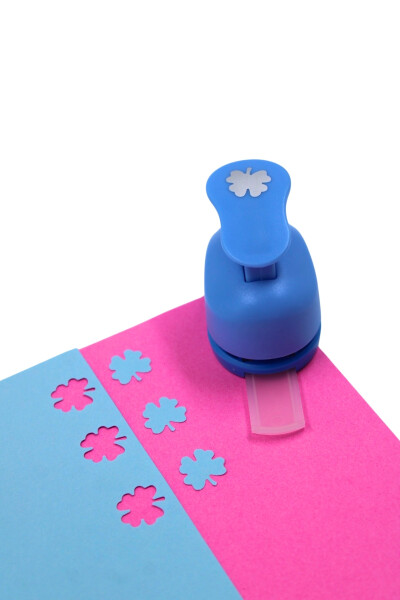 Delgeç Şekilli Orta Boy Yonca Basım Çapı : 1.5 cm - 6